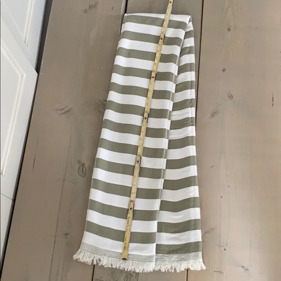 Turkish bath/beach towel - green + white stripe - Picture 5 of 6